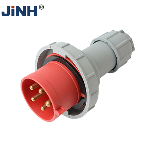 LEE 0252 industrial plug left