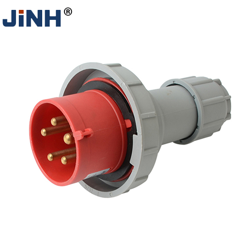 LEE 0252 industrial plug side